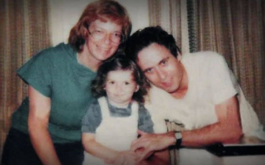 Ted Bundy with his wife and daughter.