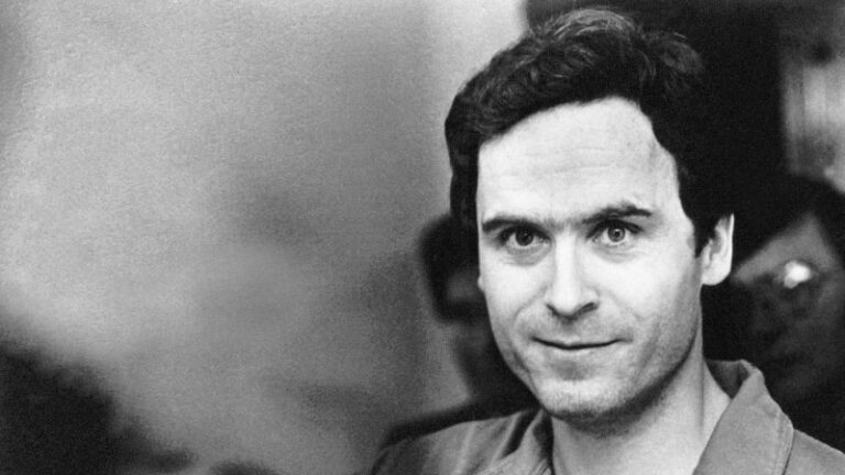 24 Notorious Serial Killers And Their Horrifyingly Creepy Last Words