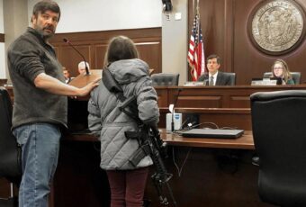 11-Year-Old Girl Supports Gun Freedom Bill By Carrying Loaded AR-15 Into Statehouse